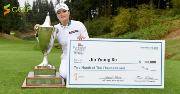 KO JIN YOUNG LÊN NGÔI TẠI CAMBIA PORTLAND CLASSIC