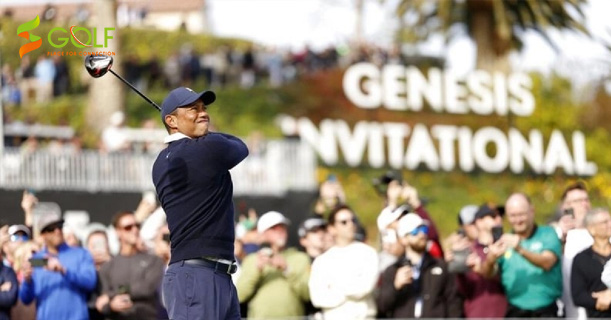 TIGER WOODS VÀ TRANG BỊ KHI TÁI ĐẤU PGA TOUR