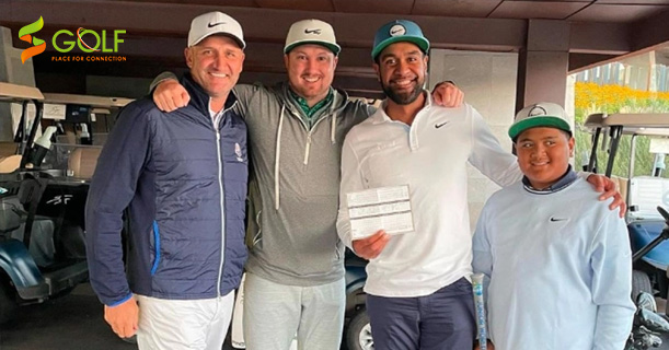 TONY FINAU LẬP KỶ LỤC Ở SÂN GOLF DÀI HƠN 8000 YARD