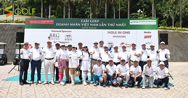 300 GOLFER THAM GIA TRANH TÀI TẠI GIẢI GOLF DOANH NHÂN VIỆT NAM LẦN THỨ NHẤT NĂM 2022